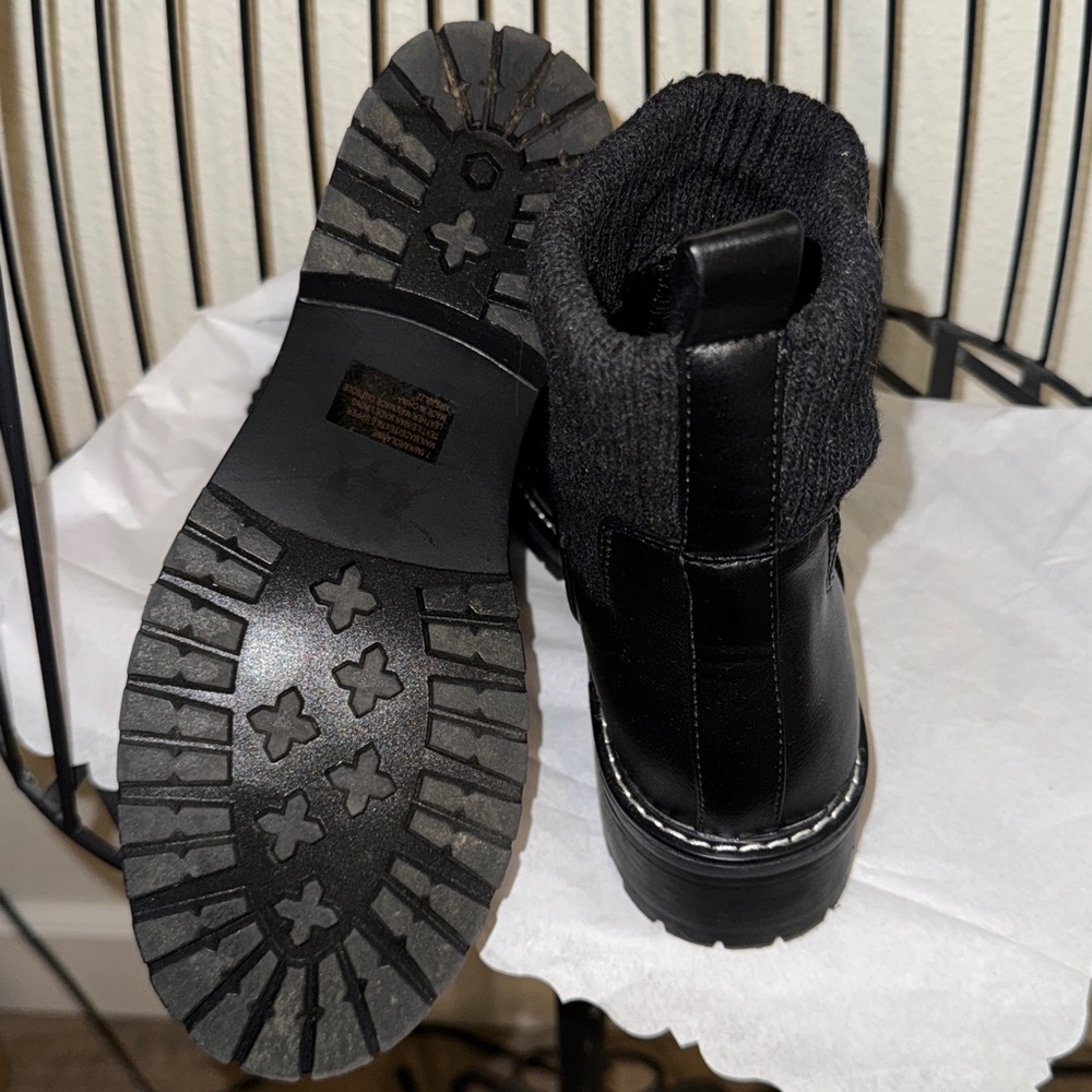 Kensie Ankle Boots - Picture 5 of 6